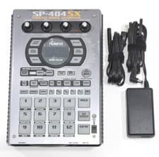 Roland SP-404SX Portable Power Sampler Linear Wave SP404SX Japan Used Working
